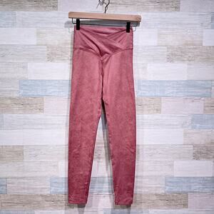 AERIE OFFLINE Hugger Crossover High Waisted Crackle Legging Mauve Womens Small